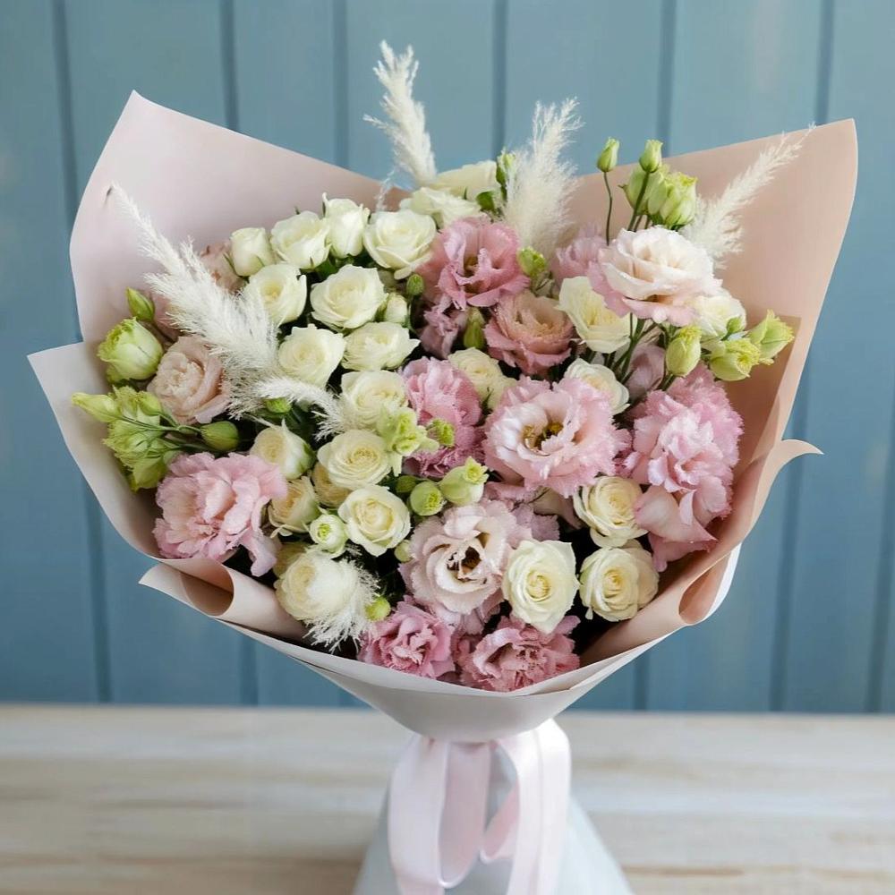 Букет цветов из: Альстромерии и Розы в Еманжелинске