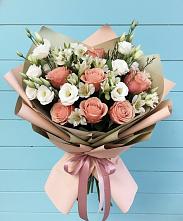 Букет цветов из:  Розы, Альстромерии и Лизиантусы в Еманжелинске