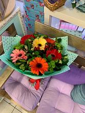 Букет цветов из:  Герберы, Хризантемы и Альстромерии #REPLACE_PRED# Еманжелинске