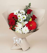 Букет цветов из:  Розы, Хризантемы, Герберы и Лилии в Еманжелинске