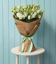 Букет цветов из:  Лизиантусы #REPLACE_PRED# Еманжелинске