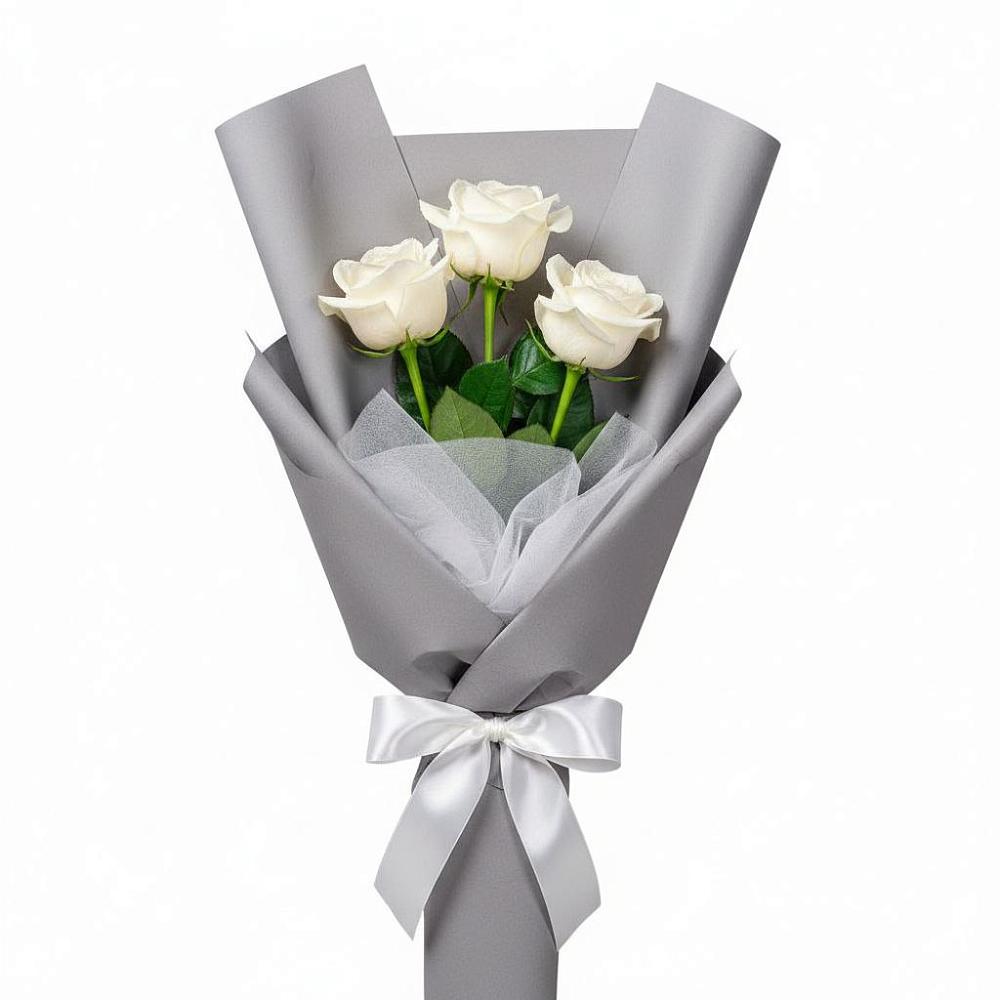 Букет 3 белые розы в Еманжелинске