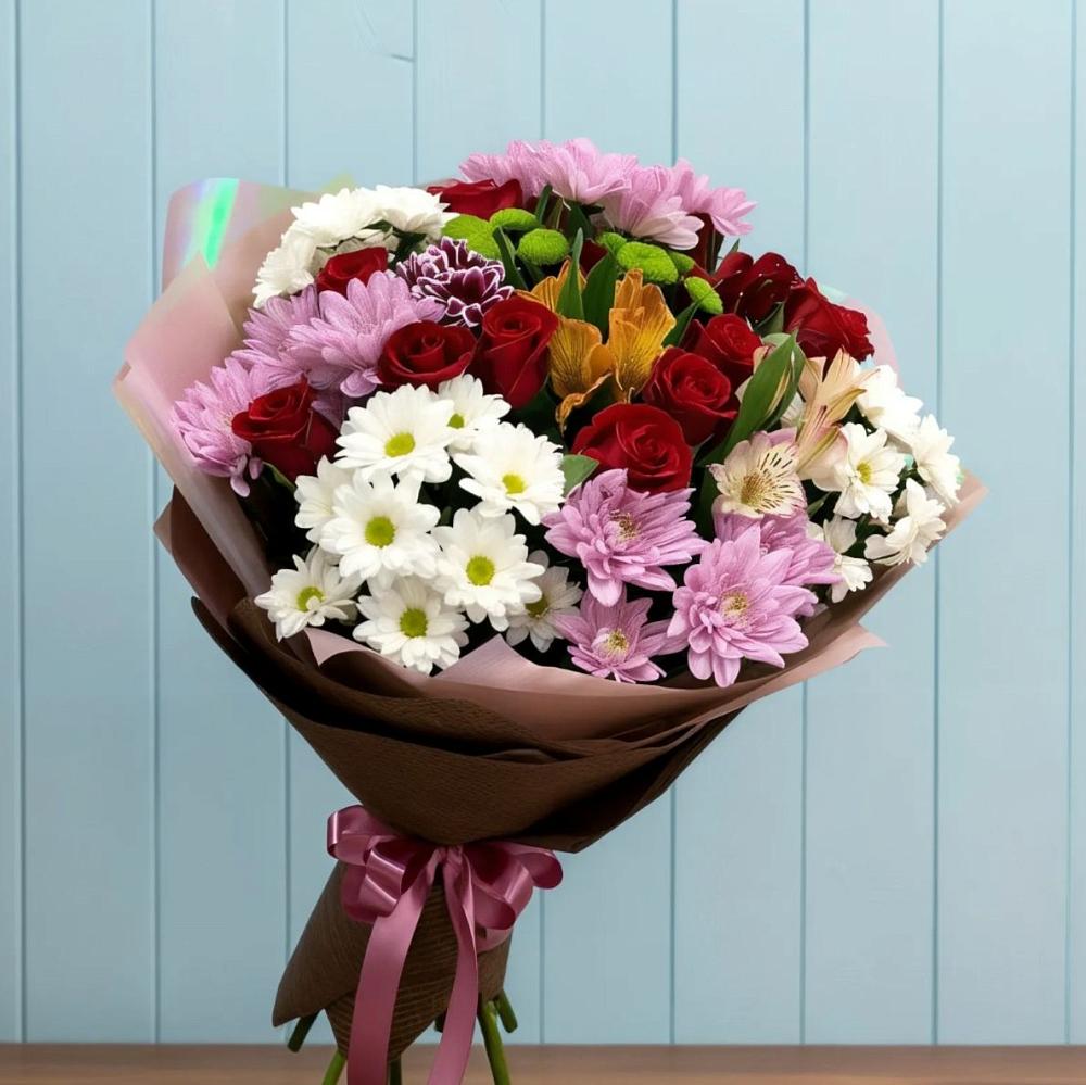 Букет цветов из: Розы, Хризантемы и Альстромерии в Еманжелинске