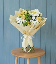 Букет цветов из:  Хризантемы и Розы в Еманжелинске