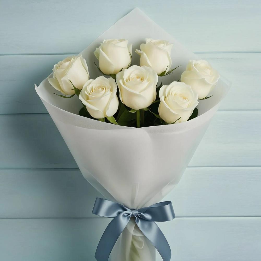 Букет 7 Белых роз Эдлесс Лав в Еманжелинске