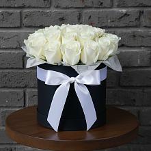 Цветочная композиция из Розы в шляпной коробке #REPLACE_PRED# Еманжелинске